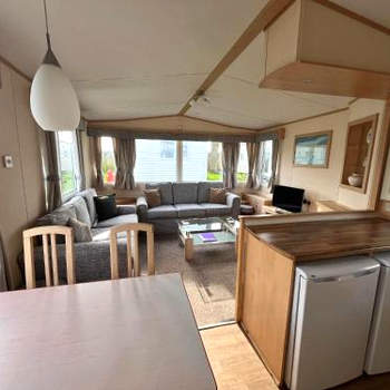 Bittern 8, Scratby - California Cliffs, Parkdean, sleeps 8, free Wi-Fi, pet friendly, onsite entertainment and pool - 2 minutes from the beach!