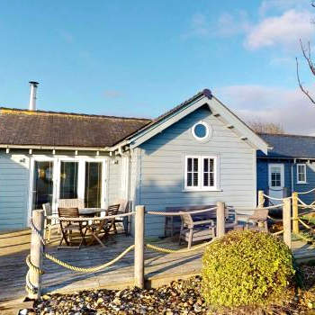 Skylark at The Bay Filey, sleeps 5, 2 dogs welcome for free too