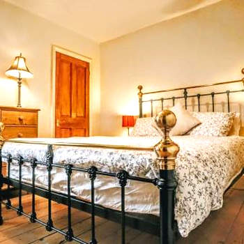 Cute Cottage 5 min walk from Cafés Station and Sea