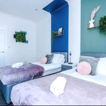 Family friend apartment in Blackpool with cinema playroom area and gym