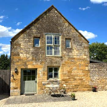 Pass the Keys Pheasant Cottage Stunning peaceful home parking