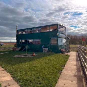 Holiday Farm Bus