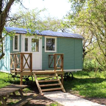 The Woodpecker shepherd hut